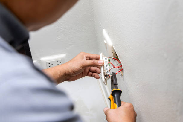 Best Electrical Contractors for Businesses  in Kalida, OH